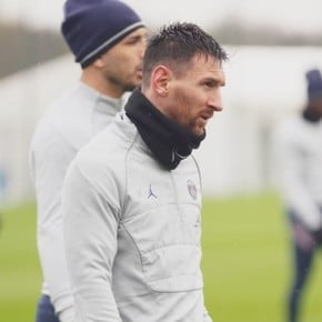 Messi: práctica con el PSG y un ojo en Qatar