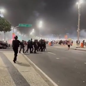 Caos en Río de Janeiro: otra vez hubo cruces entre hinchas de Boca y la policía
