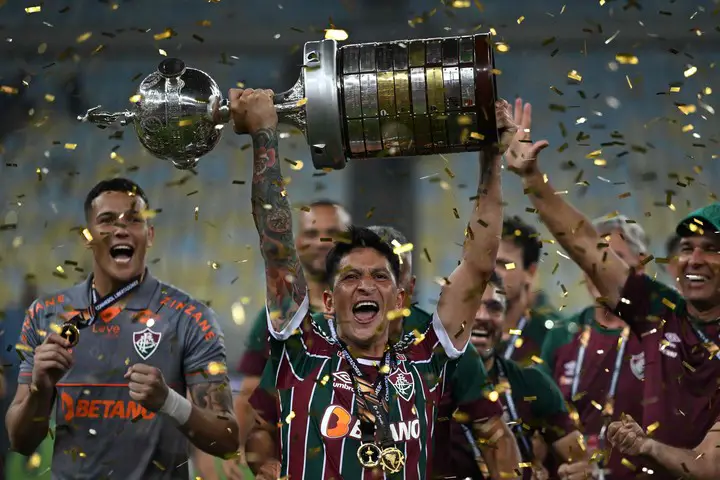 Cano con la Copa Libertadores (AFP).