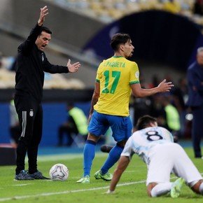 Historial parejo: los 5 partidos de Scaloni ante Brasil